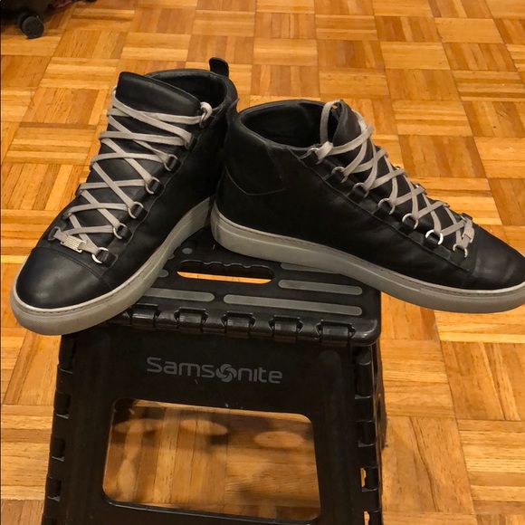 Balenciaga Arena - Picture 2 of 5